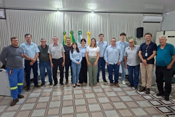 Câmara Municipal de Vereadores realiza reunião para tratar das constantes interrupções no fornecimento de energia elétrica no município